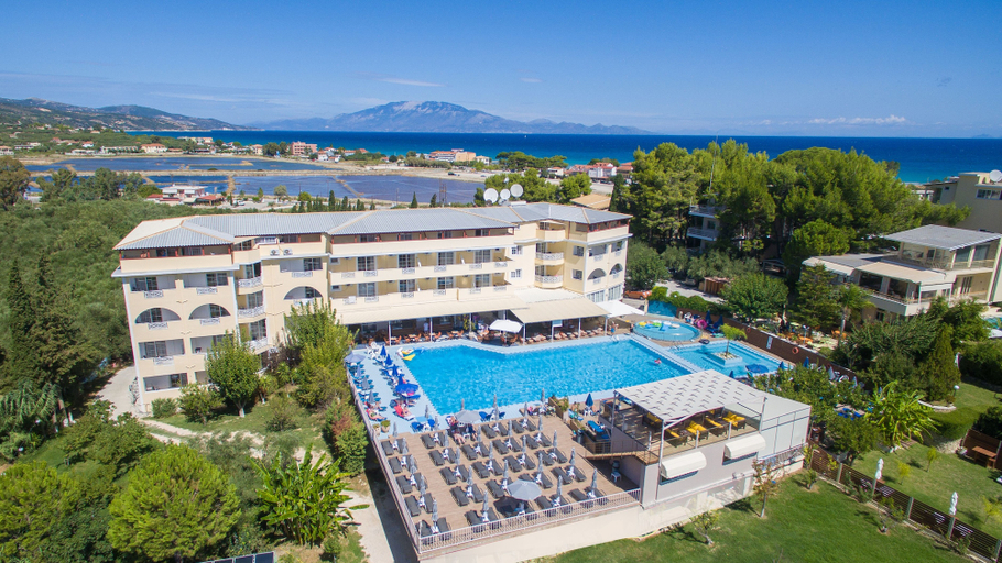 Exterior & Views 2, Koukounaria Hotel & Suites, Ionian Islands