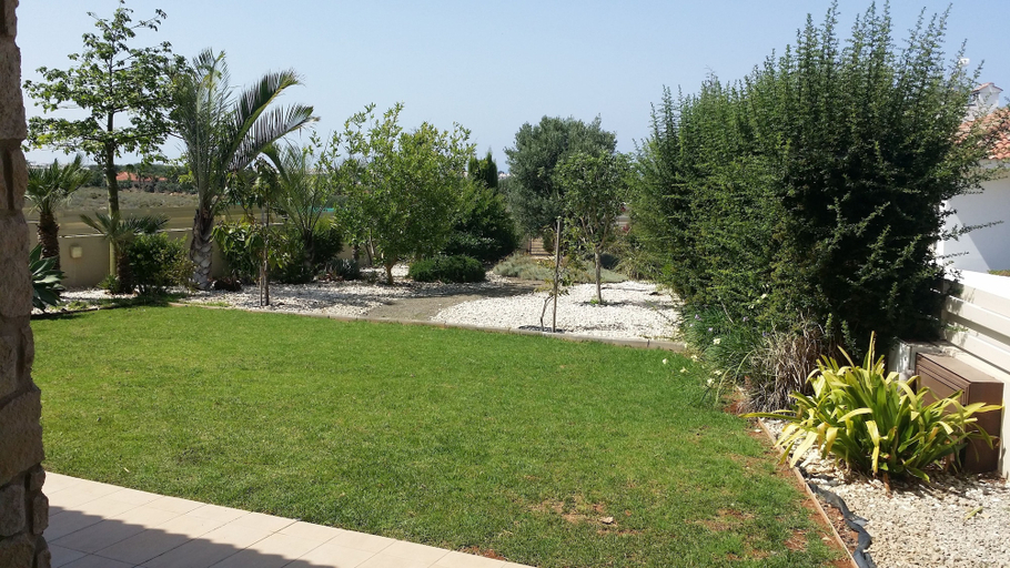 Others 2, Noufaro Luxury Villa
