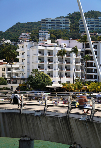 Exterior & Views 2, Emperador Vallarta Beachfront Hotel and Suites, Puerto Vallarta