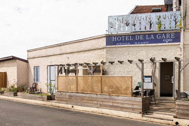 Exterior & Views 2, Hôtel de la Gare, Gironde