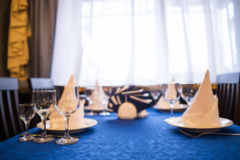 Food & Drinks 4, Oktyabrskaya Hotel, Tver'