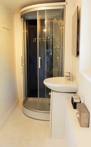 Bathroom 4, Roomantic Apartments, Wiener Neustadt Land