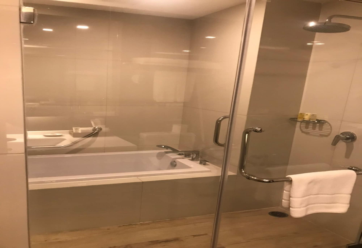 Bathroom 5, Somerset Harbourview Sri Racha, Si Racha