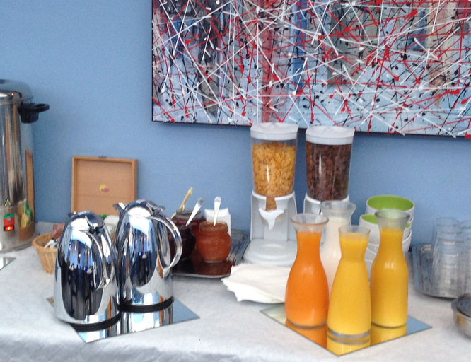 Food & Drinks 5, Hotel de Flore, Var