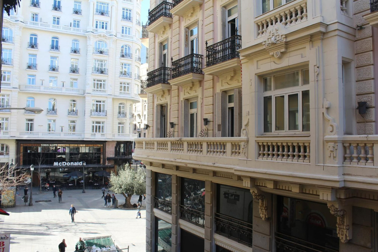 Exterior & Views 2, El HostALL, Madrid