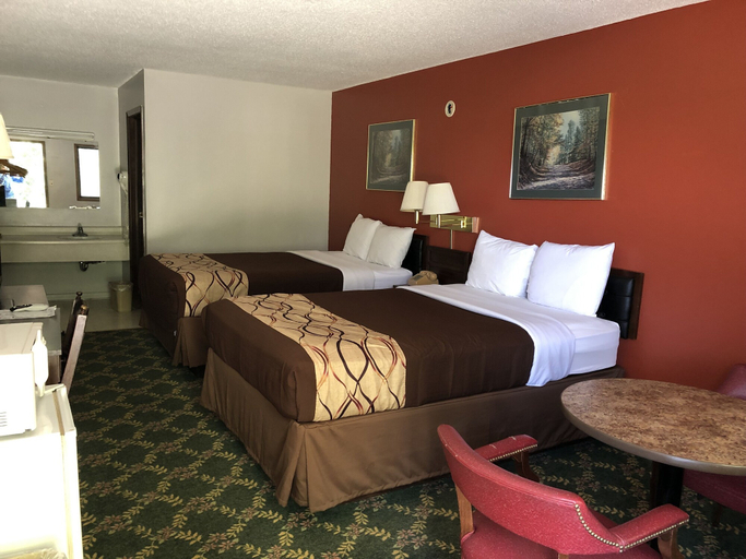 Bedroom 3, Budget Host Inn Greenup, Cumberland