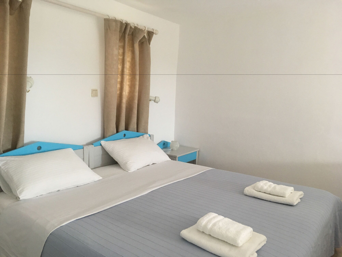 Bedroom 3, Theodosia Studios, Crete