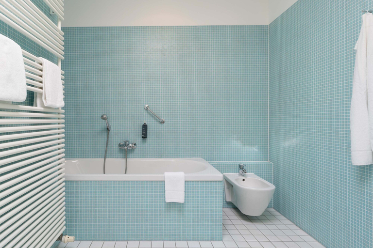 Bathroom 5, Seminaris Avendi Hotel Potsdam, Potsdam
