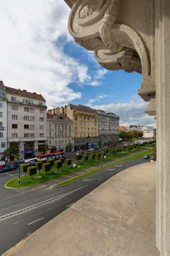 Exterior & Views, Budapest Holidays Fashion, Budapesti