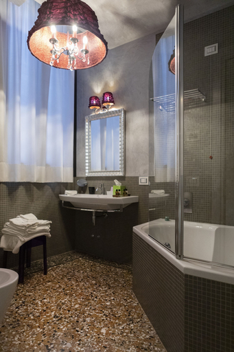 Bathroom 5, Hotel Corte di Gabriela, Venezia