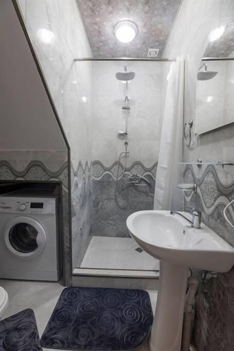 Bathroom 3, Holiday Cottages, Lanchkhuti