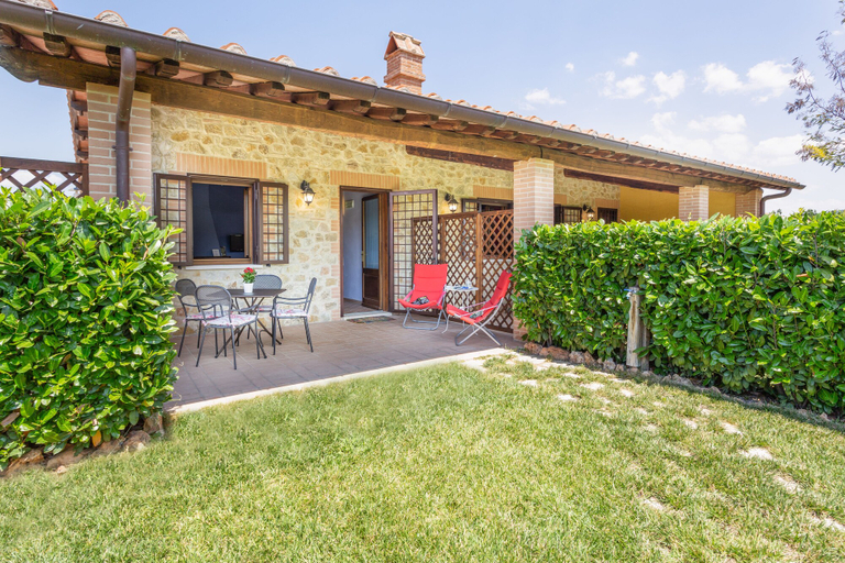 Exterior & Views 2, Agriturismo Dei Casali, Terni