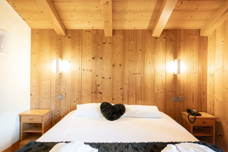 Bedroom 2, La Ferme du Lac, Haute-Savoie