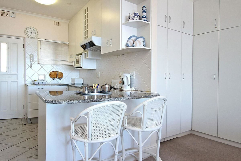 Others 5, Sandringham III, City of Cape Town