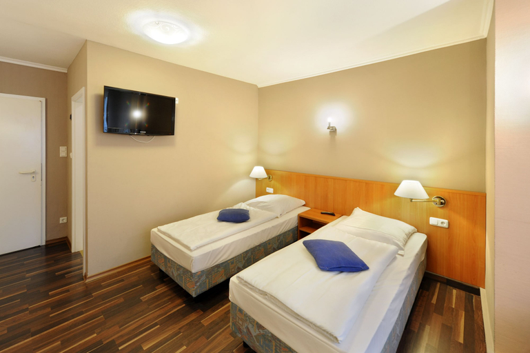 Bedroom 5, Fair Hotel Villa Diana Westend, Frankfurt am Main