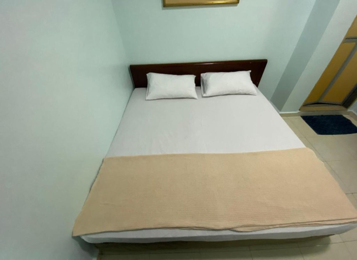 Bedroom 5, Hotel Permai, Malacca City