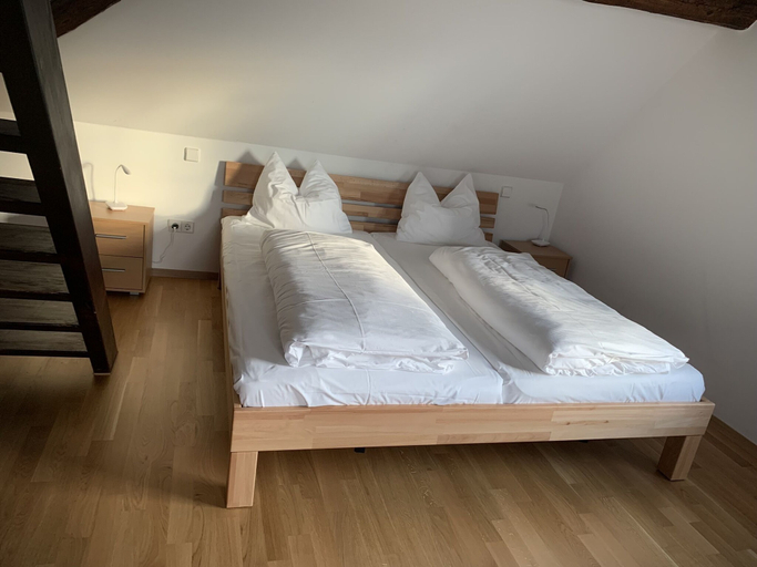 Bedroom 4, Landgasthof Krone, Neu-Ulm