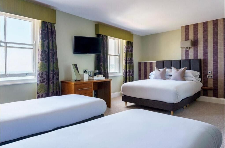 Bedroom 2, Esplanade Hotel Llandudno, Conwy