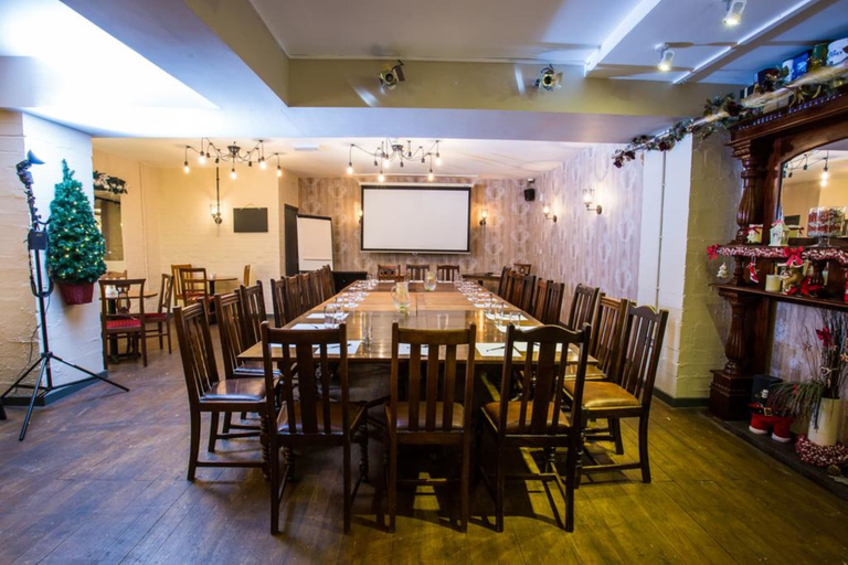 Food & Drinks 5, Duke Of Edinburgh Hotel, Cumbria