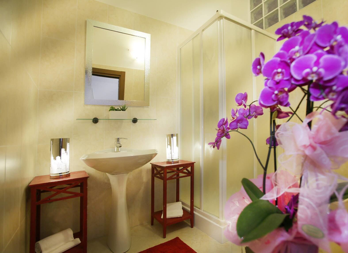 Bathroom 5, Easy Dream Rooms, Verona