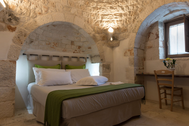 Bedroom 3, Almapetra Trulli Resort, Bari