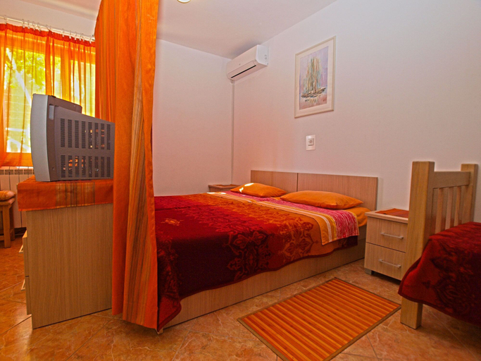 Bedroom 2, Apartment 531, Pula