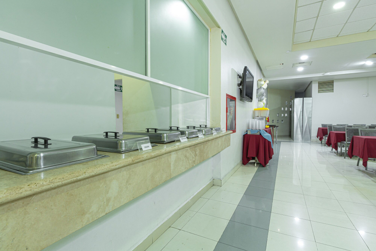 Food & Drinks 5, Hotel Plaza del Arco Express, Monterrey