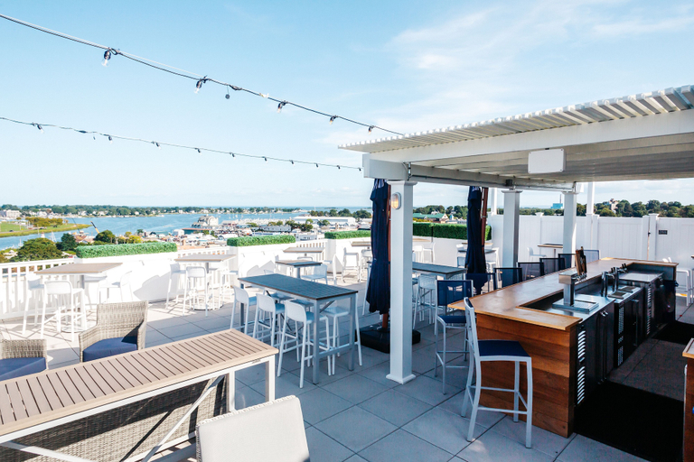 Food & Drinks 5, Residence Inn by Marriott Norwalk, Fairfield