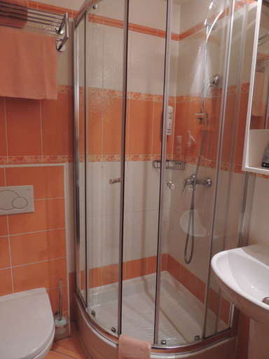 Bathroom 4, Hotel Club, Kežmarok