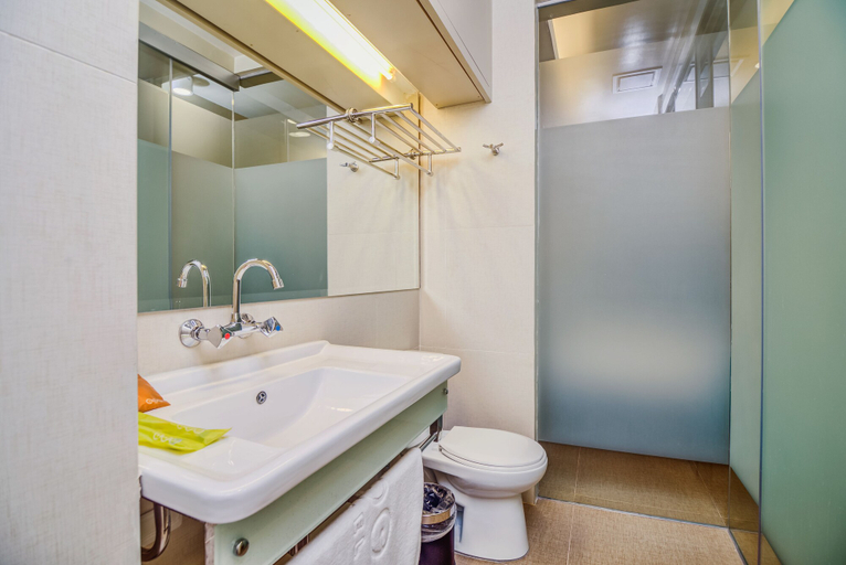 Bathroom 4, ABC Hotel Cebu, Cebu City