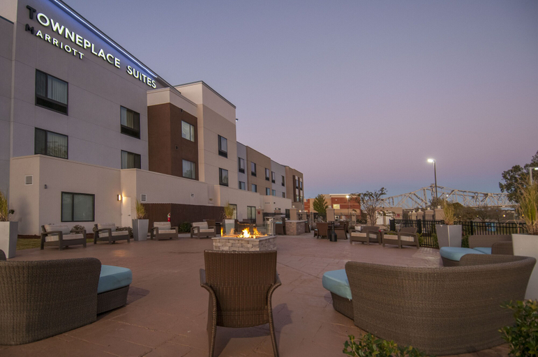 Exterior & Views 1, TownePlace Suites by Marriott Vidalia Riverfront, Concordia