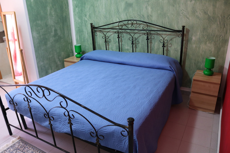 Bedroom 3, Le Tre Rose Bed & Breakfast, Bari