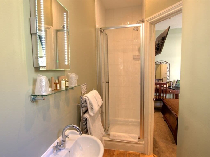 Bathroom 3, Dunster Castle Hotel, Somerset