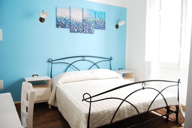 Bedroom 3, Dani's House, Cagliari