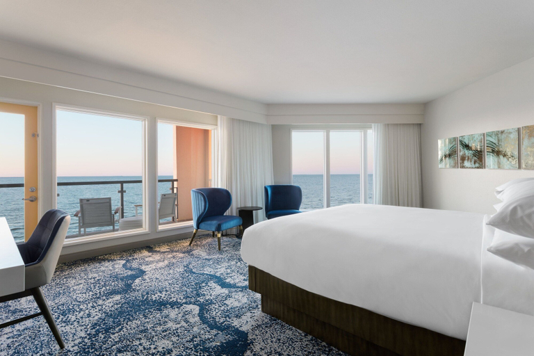 Bedroom 3, Delta Hotels by Marriott Virginia Beach Waterfront Suites, Virginia Beach
