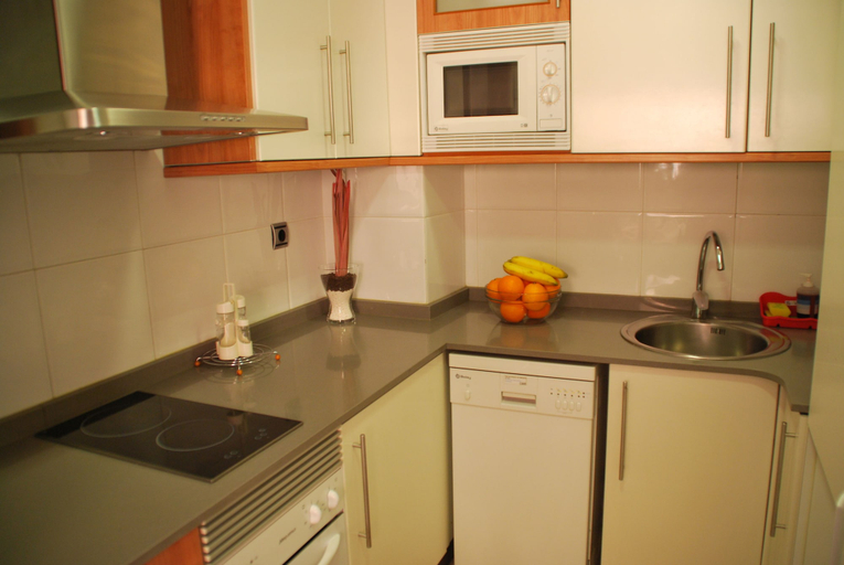 Others 5, Arago565, Barcelona