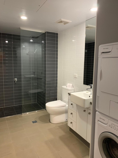 Bathroom 5, Quest Mackay on Gordon, Mackay - Pt A