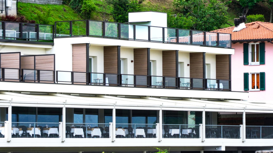 Exterior & Views 2, Hotel Stampa 1968, Varese