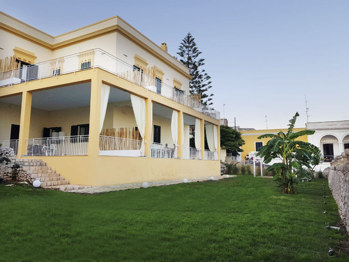 Exterior & Views 2, Villa Cesarea Dimora di Charme, Lecce