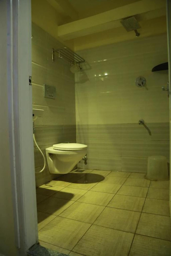 Bathroom 4, Raga Residency, Alappuzha