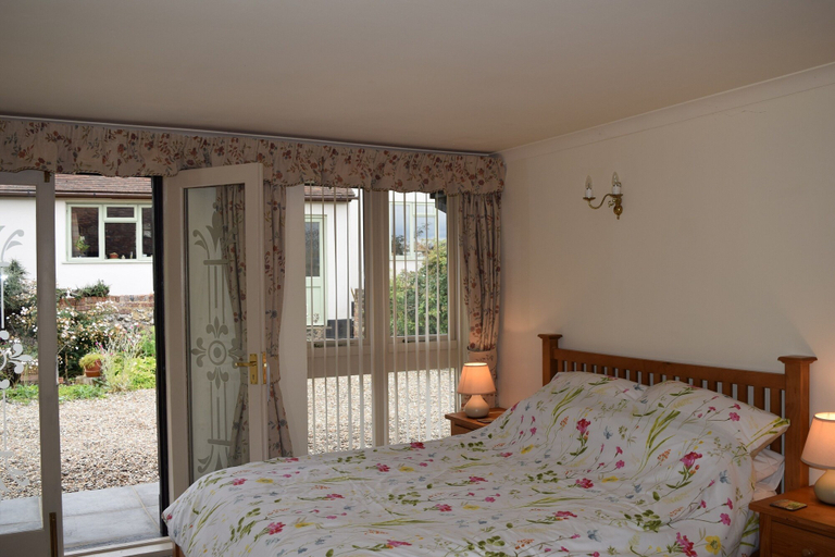 Bedroom, Sandhurst Farm Forge, Kent