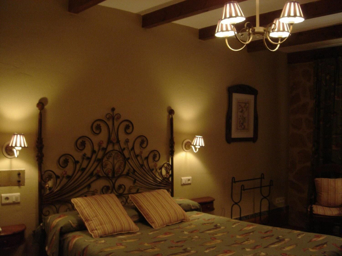 Bedroom 4, Meson Don Quijote, Cuenca