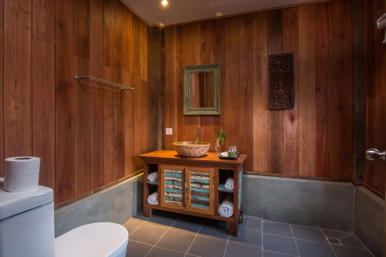Bathroom 3, Isann Villas, Siem Reap