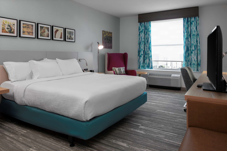 Bedroom 3, Hilton Garden Inn Ocala Downtown, Marion
