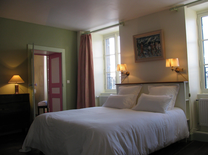 Bedroom 3, Chambres d'hôtes -B&B- La Bonneterie, Creuse