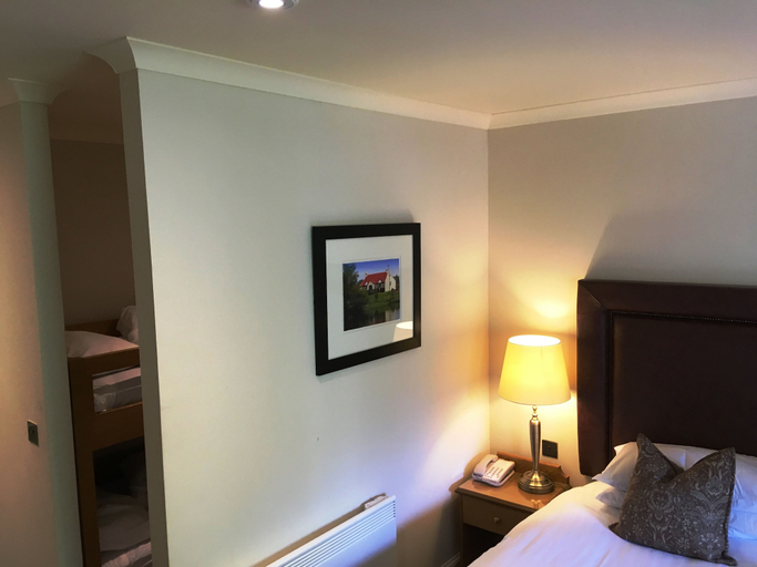 Bedroom 3, Macdonald Aviemore Hotel, Highland
