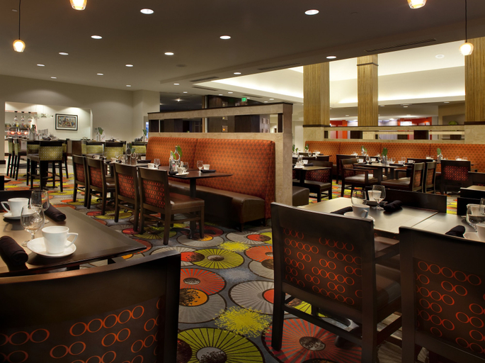 Food & Drinks 5, Hilton Garden Inn Denver/Cherry Creek, Denver
