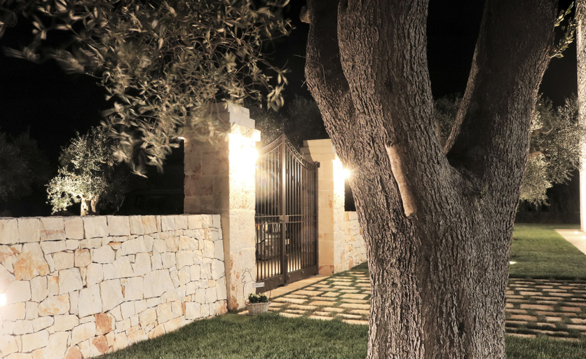 Exterior & Views 2, Torre Nuova Luxury, Bari