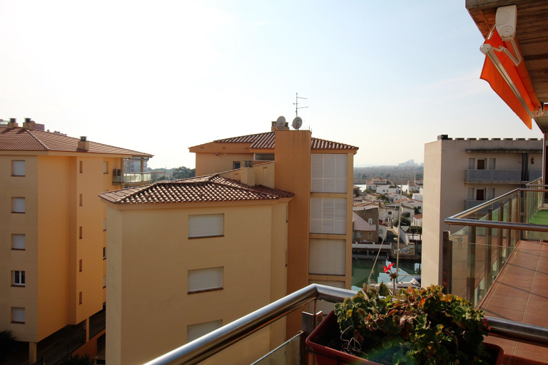 Others 5, Apartamento 3311 - Les Marines Mestral 5-5, Girona