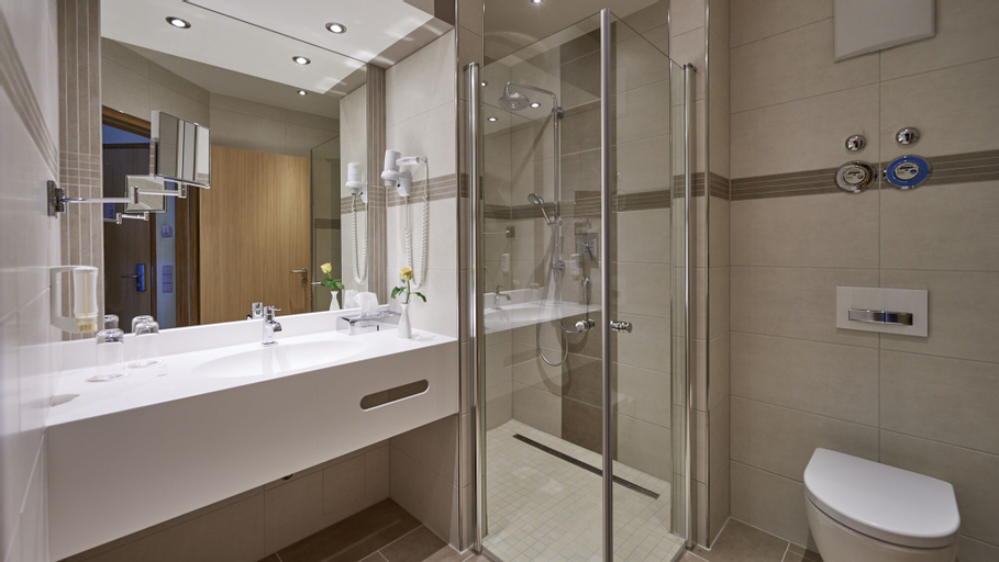 Bedroom 5, Rheinhotel LARUS, Mayen-Koblenz